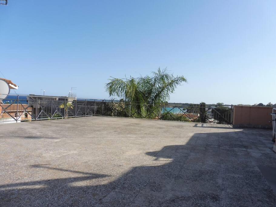 Appartamento In Villa A 100 Metri Dal Mare Fontane Bianche Exteriér fotografie